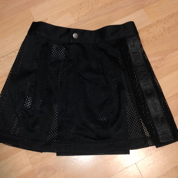 LF THE BRAND MESH SKIRT // never worn - Picture 2 of 2